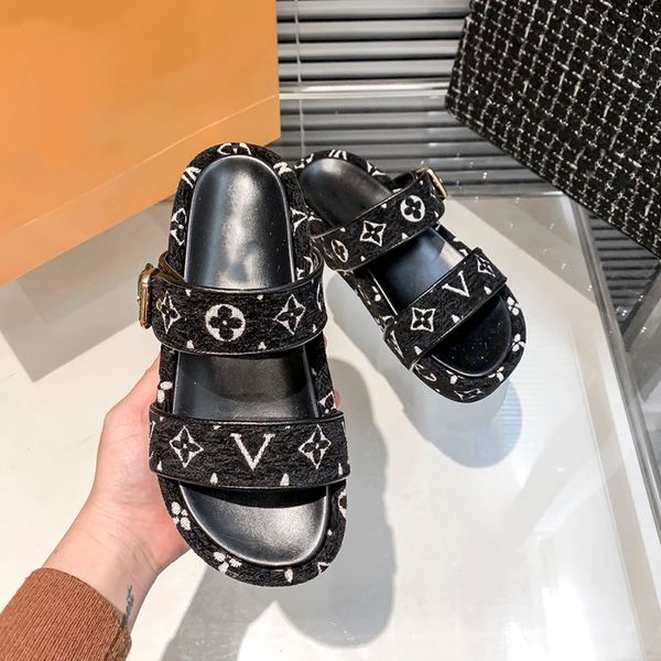 designer platform slippers denim platform sandals womens heightening flip flops black beach print skateboard classic women shoes outdoor cas
designer platform slippers denim platform sandals womens heightening flip flops black beach print skateboard classic women shoes outdoor cas