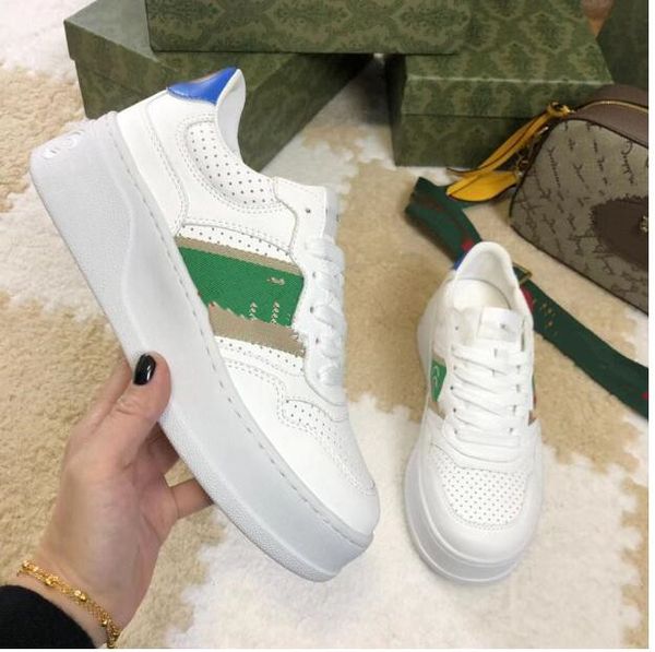 2023 designer sneaker shoes luxury fashion men women low lace-up leather casual flats outdoor comfortable wear-resisting walking shoes 36-44, Black
2023 designer sneaker shoes luxury fashion men women low lace-up leather casual flats outdoor comfortable wear-resisting walking shoes 36-44, Black