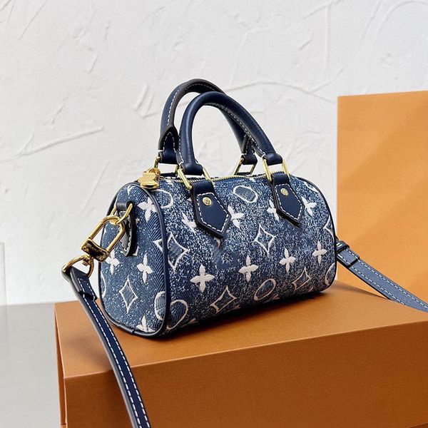 printed denim luxury portable women shoulder bag speedy quilted mini trend designer bag crossbody handbag hardware card holder fanny pack mu
printed denim luxury portable women shoulder bag speedy quilted mini trend designer bag crossbody handbag hardware card holder fanny pack mu