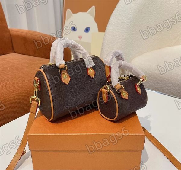 designer tote luxury designer handbag women shoulder bag embossed flower leather clutch crossbody messenger bags chain coin pillow cross bod
designer tote luxury designer handbag women shoulder bag embossed flower leather clutch crossbody messenger bags chain coin pillow cross bod