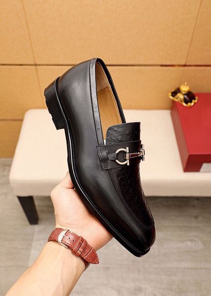 2023 mens designer dress shoes gentlemen fashion genuine leather business oxfords brand walking casual comfortable loafers size 38-47, Black
2023 mens designer dress shoes gentlemen fashion genuine leather business oxfords brand walking casual comfortable loafers size 38-47, Black