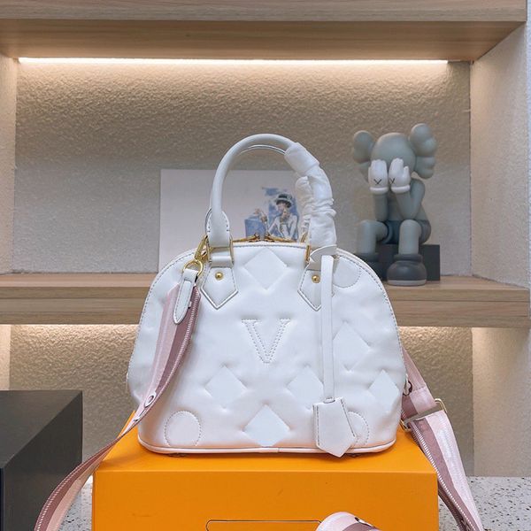 23s bags shoulder designer couin chain crossbody bag puffed leather ladies purse women handbag portable pochette clutch wash mini tote
23s bags shoulder designer couin chain crossbody bag puffed leather ladies purse women handbag portable pochette clutch wash mini tote