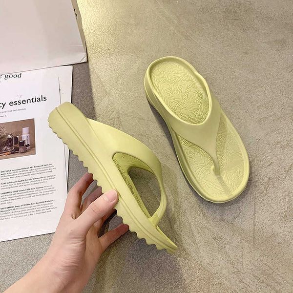 slippers memory sponge massage men's flip flops summer antiskid outdoor sandal clip casual beach house rubber soft women y2302, Black
slippers memory sponge massage men's flip flops summer antiskid outdoor sandal clip casual beach house rubber soft women y2302, Black