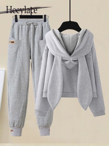 women s two piece pants autumn tracksuits for sportswear casual set long sleeve hooded sweatshirts and high waist 4xl 230228, White
women s two piece pants autumn tracksuits for sportswear casual set long sleeve hooded sweatshirts and high waist 4xl 230228, White