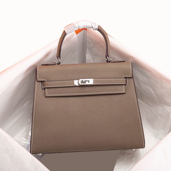 genuine leather shoulder bags for sales solid cowhiede leather bags in silver hardware
genuine leather shoulder bags for sales solid cowhiede leather bags in silver hardware