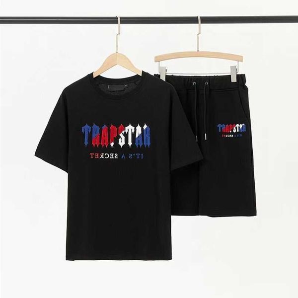 online celebrity 2023 new trapstar short suit chenille embroidery 2.0 london casual suit fashion 2-piece short suit pants t-shirt, White;black
online celebrity 2023 new trapstar short suit chenille embroidery 2.0 london casual suit fashion 2-piece short suit pants t-shirt, White;black