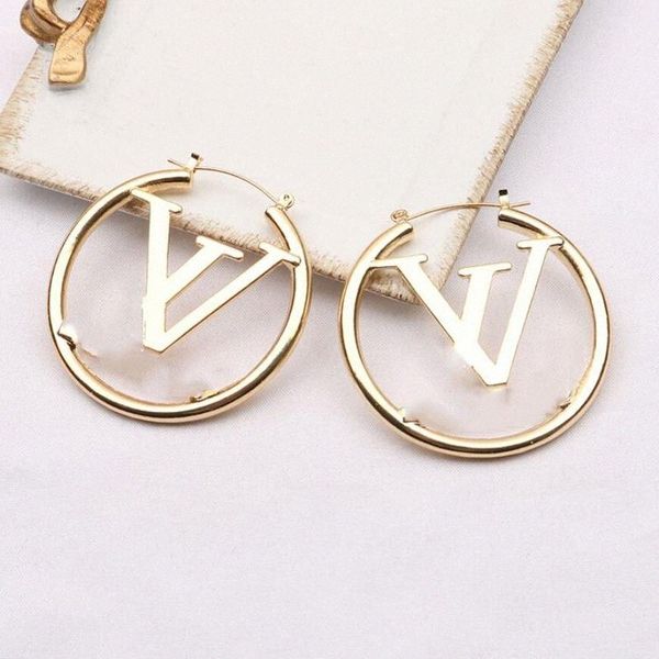 luxury brand women earrings designers letter ear stud gold silver plated geometric earring for wedding party jewerlry accessories er0003-000, Golden
luxury brand women earrings designers letter ear stud gold silver plated geometric earring for wedding party jewerlry accessories er0003-000, Golden