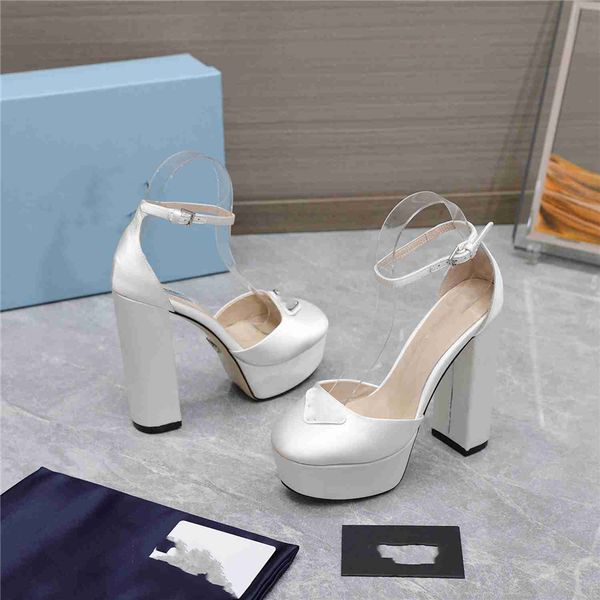 dress shoes fashion 2023 pradity women leather high heel letter logo party wedding tourism holiday casual flat shoes 03-04, Black
dress shoes fashion 2023 pradity women leather high heel letter logo party wedding tourism holiday casual flat shoes 03-04, Black