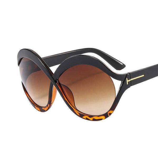 2023 new sunglasses round large frame crossed ins sunglasses p concave sunglasses with box, Black
2023 new sunglasses round large frame crossed ins sunglasses p concave sunglasses with box, Black
