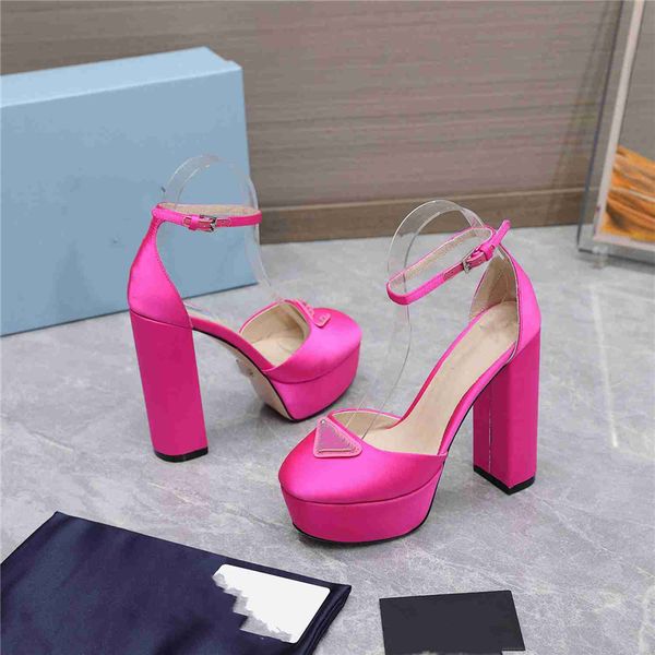 dress shoes fashion 2023 pradity women leather high heel letter logo party wedding tourism holiday casual flat shoes 03-02, Black
dress shoes fashion 2023 pradity women leather high heel letter logo party wedding tourism holiday casual flat shoes 03-02, Black