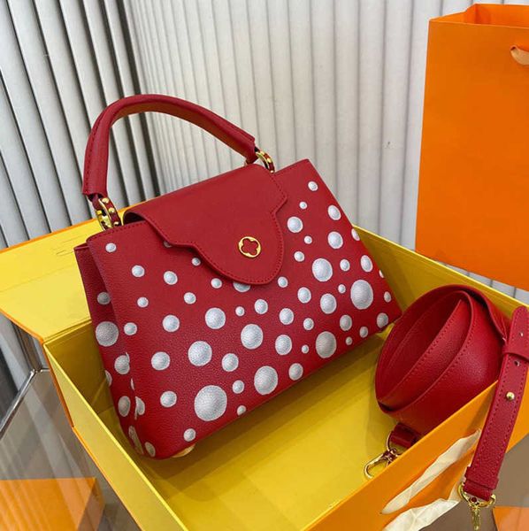 bags totes handbag designer bag women classic imitation brand stitching leather one-shoulder cambridge bag versatile commuter party dinner
bags totes handbag designer bag women classic imitation brand stitching leather one-shoulder cambridge bag versatile commuter party dinner