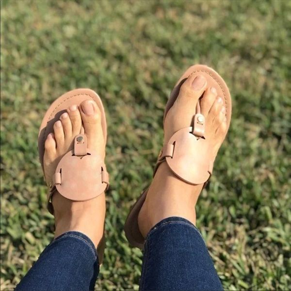 2023 designer flip flops sandals for women slippers genuine leather flip flops flat beach shoes summer black matte luxery pinkycolor women&#
2023 designer flip flops sandals for women slippers genuine leather flip flops flat beach shoes summer black matte luxery pinkycolor women&#