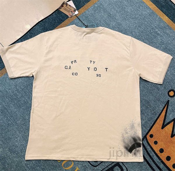 2023 summer men's t-shirts embroidery lanvins letter designer short-sleeve tees casual women's pure cotton active sports thirts be, White;black
2023 summer men's t-shirts embroidery lanvins letter designer short-sleeve tees casual women's pure cotton active sports thirts be, White;black