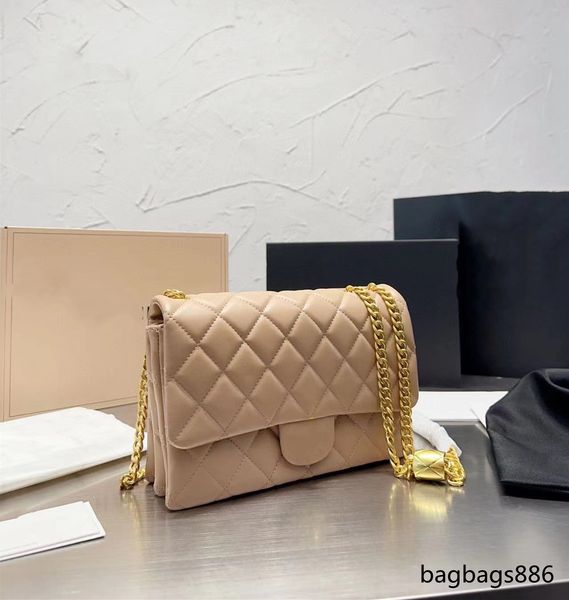metal letters crossbody luxury designers women bag leather sewing mini classical knapsack handbag adjustable flap pockets golden clutch wall
metal letters crossbody luxury designers women bag leather sewing mini classical knapsack handbag adjustable flap pockets golden clutch wall