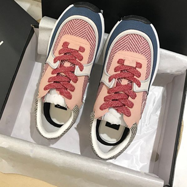 black grey suede tweed patchwork logo shoes women girls low lace up trainer logo 22k sneaker designer shoe vintage all-match stylist patchwo
black grey suede tweed patchwork logo shoes women girls low lace up trainer logo 22k sneaker designer shoe vintage all-match stylist patchwo