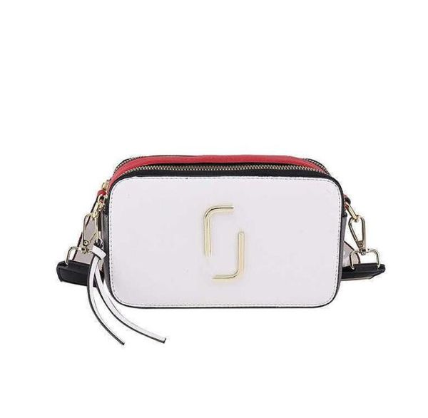 retail marc women bags new 2022 contrast color small square bag trend letter single shoulder messenger bag 008612, Red;black
retail marc women bags new 2022 contrast color small square bag trend letter single shoulder messenger bag 008612, Red;black