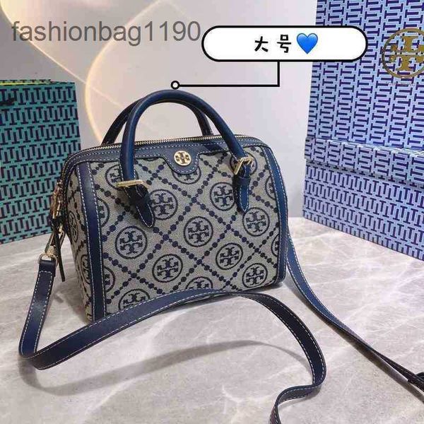 shoulder torys handbags high-grade designer pillow 2023 flower underarm messenger hand lading women's large capacity bag 5gzu
shoulder torys handbags high-grade designer pillow 2023 flower underarm messenger hand lading women's large capacity bag 5gzu