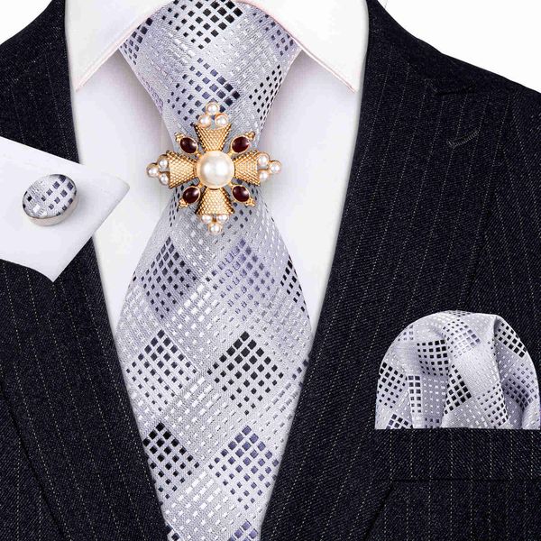 neck ties gray plaid silk tie brooches men wedding tie hanky set barrywang 85cm fashion designer neckties for men gift party geometric j2302, Blue;purple
neck ties gray plaid silk tie brooches men wedding tie hanky set barrywang 85cm fashion designer neckties for men gift party geometric j2302, Blue;purple