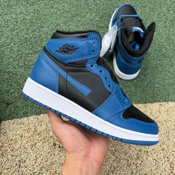 basketball shoes 1 1s high og dark marina blue black white outdoor designer sneakers with original boxes
basketball shoes 1 1s high og dark marina blue black white outdoor designer sneakers with original boxes