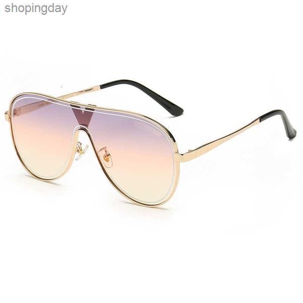 designers sunglasses luxurys glasses sunglasses with diamonds letter design driving travel sandy beach sun glassess versatile fashion casual, White;black
designers sunglasses luxurys glasses sunglasses with diamonds letter design driving travel sandy beach sun glassess versatile fashion casual, White;black