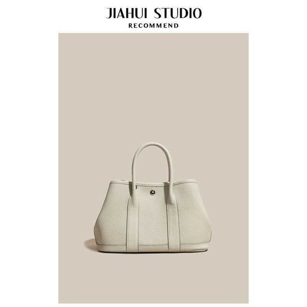 h gardens famous handbag2023 new genuine leather women s bag one shoulder crossbody tote cow garden large capacity commuter handbag womenbbe
h gardens famous handbag2023 new genuine leather women s bag one shoulder crossbody tote cow garden large capacity commuter handbag womenbbe
