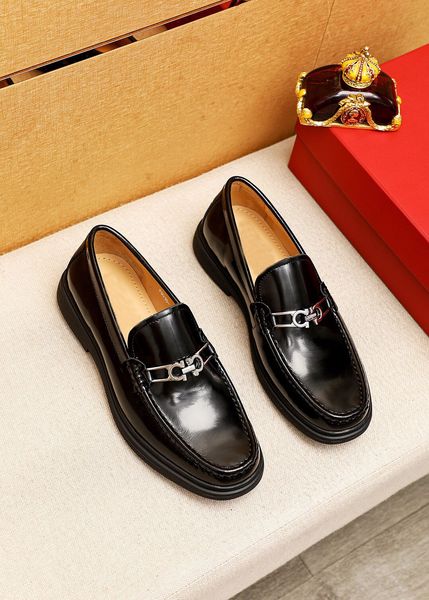 2023 men dress shoes elegant business party brand designer fashion oxfords outdoor men casual walking loafers size 38-45, Black
2023 men dress shoes elegant business party brand designer fashion oxfords outdoor men casual walking loafers size 38-45, Black