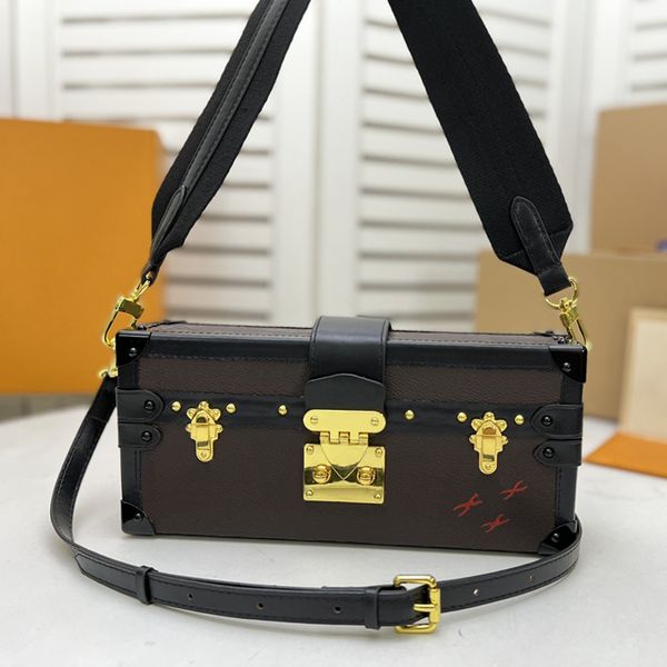 handbag designer box bags petite malle bags women shoulder bags east west luxury crossbody bags monogram canvas vintage steel buckle fashion
handbag designer box bags petite malle bags women shoulder bags east west luxury crossbody bags monogram canvas vintage steel buckle fashion