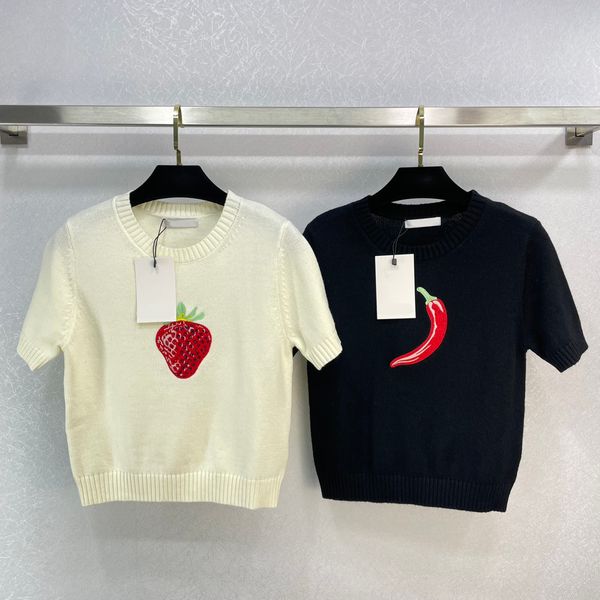 2023 women's sweaters strawberry and pepper embroidery short sleeve knitted sweater 100%wool, White;black
2023 women's sweaters strawberry and pepper embroidery short sleeve knitted sweater 100%wool, White;black