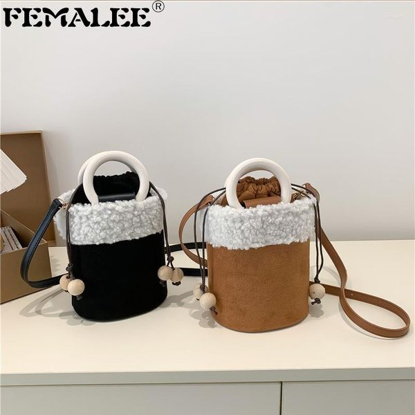 shoulder bags suede lambswool bag female wooden handle women handbags crossbody for designer messenger bucket sac
shoulder bags suede lambswool bag female wooden handle women handbags crossbody for designer messenger bucket sac