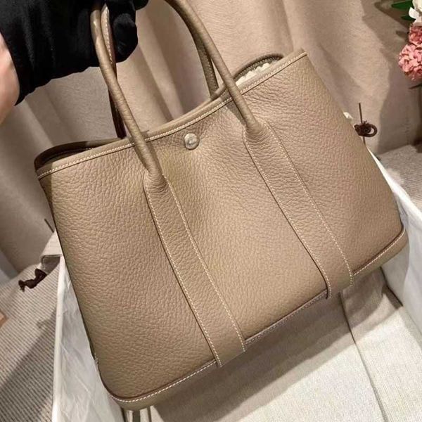 classic tote bags h ermes gardens grace bag 2023 new texture leather garden large capacity portable bucket one shoulder crossbody commuter w
classic tote bags h ermes gardens grace bag 2023 new texture leather garden large capacity portable bucket one shoulder crossbody commuter w