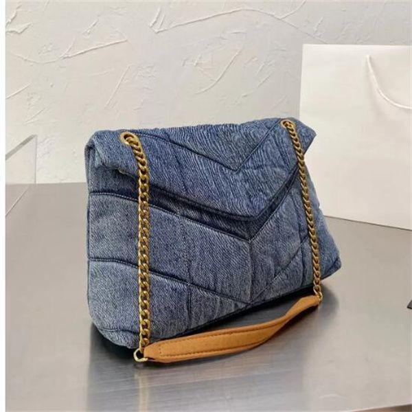 luxury designers shoulder bag wallet women leather crossbody bag casual loulou purse fashion denim handbags ladies metal chain
luxury designers shoulder bag wallet women leather crossbody bag casual loulou purse fashion denim handbags ladies metal chain