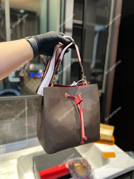 tz fashion champagne bucket bag classic brown flower drawstring shoulder bag golden metal accessory rope closure handbags contrast shoulder
tz fashion champagne bucket bag classic brown flower drawstring shoulder bag golden metal accessory rope closure handbags contrast shoulder