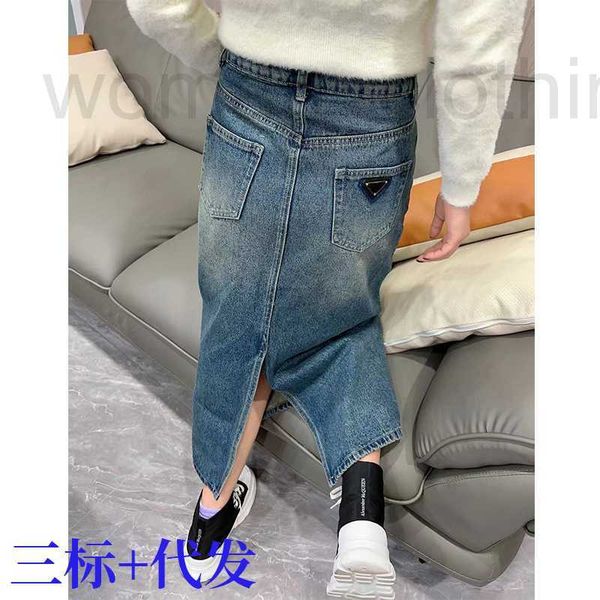skirts designer 2023 spring and summer high fashion waist back slit pressing line a-line medium length denim skirt hdoj, Black
skirts designer 2023 spring and summer high fashion waist back slit pressing line a-line medium length denim skirt hdoj, Black