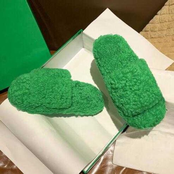 slippers home slippers new autumn/winter women luxury lamb wool thickened word thick bottom platform all-match outdoor y2302, Black
slippers home slippers new autumn/winter women luxury lamb wool thickened word thick bottom platform all-match outdoor y2302, Black