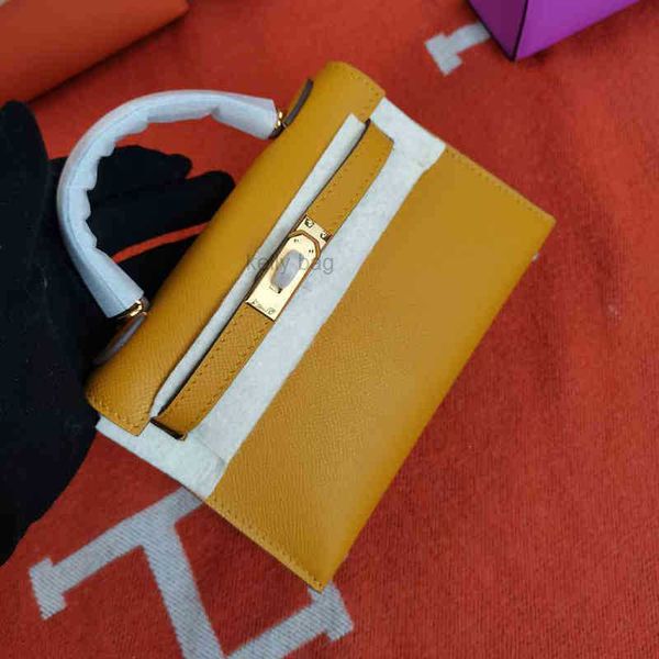 semi-handmade handbag cowhide leather bag designer satchel lady purse h mini shoulde second generation women's 50jw
semi-handmade handbag cowhide leather bag designer satchel lady purse h mini shoulde second generation women's 50jw