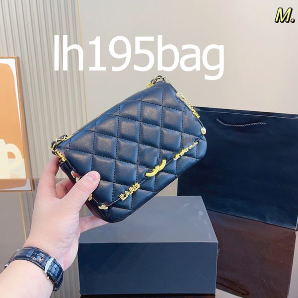 exquisite goddess sheepskin insignia chain package woc shoulder channel bag heart lambskin crossbody bags gold metal hardware chain vanity c
exquisite goddess sheepskin insignia chain package woc shoulder channel bag heart lambskin crossbody bags gold metal hardware chain vanity c