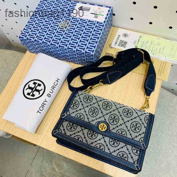 designer torys shoulder handbags messenger single 2023 bag women's trend mobile phone leer embroidery small square c8bz
designer torys shoulder handbags messenger single 2023 bag women's trend mobile phone leer embroidery small square c8bz