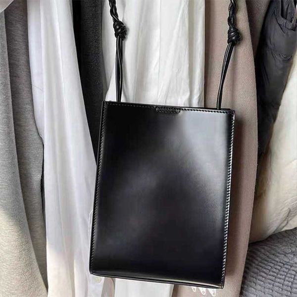 shoulder crossbody bags tangle small souare bag high sense small woven chain strap small square single shoulder wallets 230228
shoulder crossbody bags tangle small souare bag high sense small woven chain strap small square single shoulder wallets 230228
