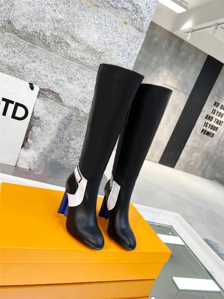 designer luxury women black boots blue blue leather pattern knee high booties with original box quality
designer luxury women black boots blue blue leather pattern knee high booties with original box quality
