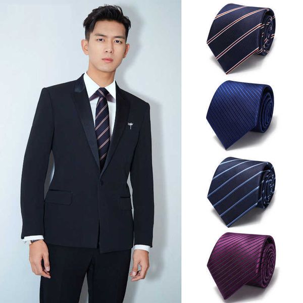 neck ties silk polyester tie for men brand designer 8cm wedding business fashion luxury dress suit necktie with gift box j230227, Blue;purple
neck ties silk polyester tie for men brand designer 8cm wedding business fashion luxury dress suit necktie with gift box j230227, Blue;purple