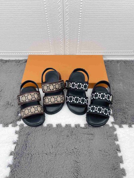 sandals kids sandals black khaki boys and girls home designer thick soled beach slippers size 21-28 t230228, Black;red
sandals kids sandals black khaki boys and girls home designer thick soled beach slippers size 21-28 t230228, Black;red