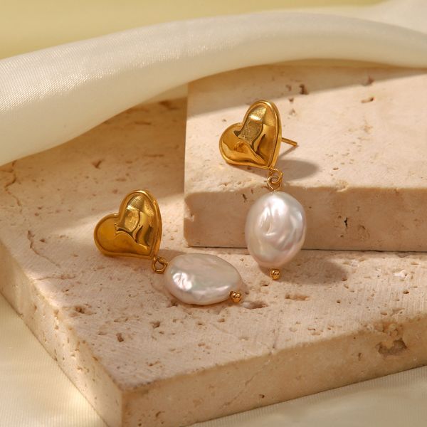 18k gold-plated earrings vintage stainless steel love baroque pearl pendant ear studs trend ear accessories french style new model, Golden;silver
18k gold-plated earrings vintage stainless steel love baroque pearl pendant ear studs trend ear accessories french style new model, Golden;silver