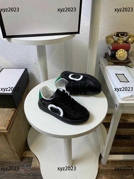 luxury kids casual shoe child sneakers baby spring new arrival rubber box protection shipment children's size 23-35, Black;red
luxury kids casual shoe child sneakers baby spring new arrival rubber box protection shipment children's size 23-35, Black;red