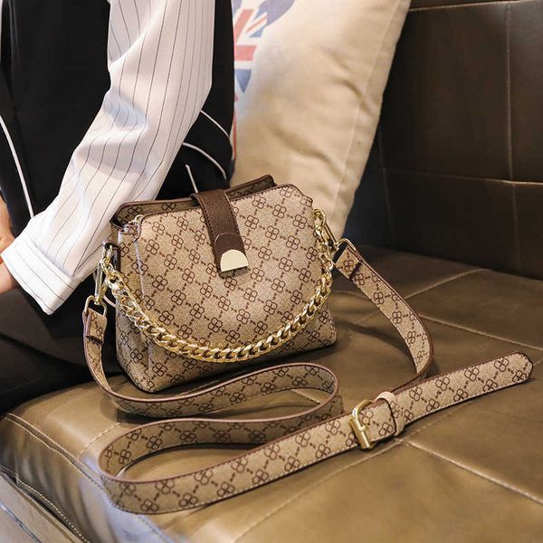 55% off designer bags bucket women's korean simple broadband messenger handbag large capacity 2023 new luxury handbags
55% off designer bags bucket women's korean simple broadband messenger handbag large capacity 2023 new luxury handbags