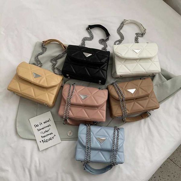 2023 luxury checker chain temperament trend diamond check small square women hands casual one shoulder messenger baghigh
2023 luxury checker chain temperament trend diamond check small square women hands casual one shoulder messenger baghigh