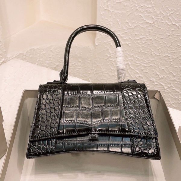 fashion crossbody crocodile pattern bag handbags purse women totes leather shoulder cro body bags removable strap flap wallet interior zippe
fashion crossbody crocodile pattern bag handbags purse women totes leather shoulder cro body bags removable strap flap wallet interior zippe
