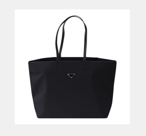 women's bag parachute nylon cloth shopping bag inverted fashion triangle shoulder portable color tote bag
women's bag parachute nylon cloth shopping bag inverted fashion triangle shoulder portable color tote bag