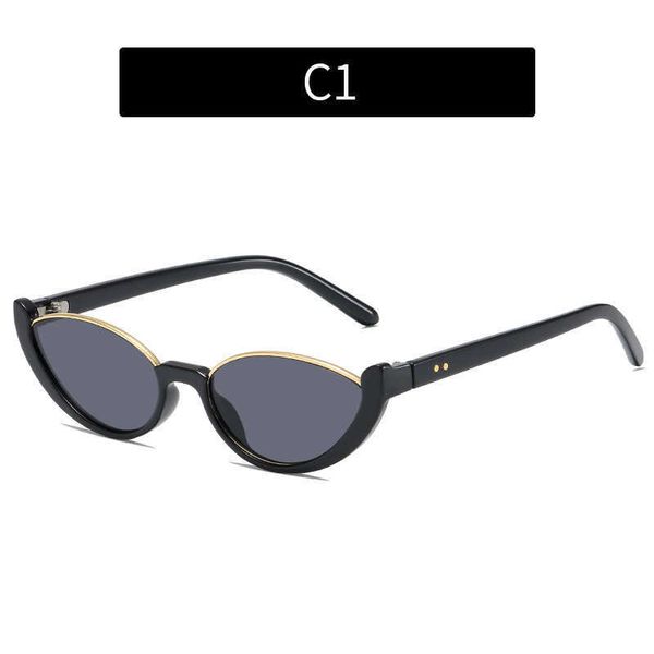 new half-frame cat's eye sunglasses small frame plain face street p net red same sunglasses, White;black
new half-frame cat's eye sunglasses small frame plain face street p net red same sunglasses, White;black