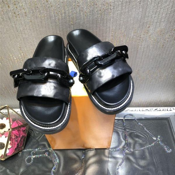 designer luxury womens sunset flat comfort mule slippers black calf leather embossed flip flop flat slipper with box dust bag
designer luxury womens sunset flat comfort mule slippers black calf leather embossed flip flop flat slipper with box dust bag