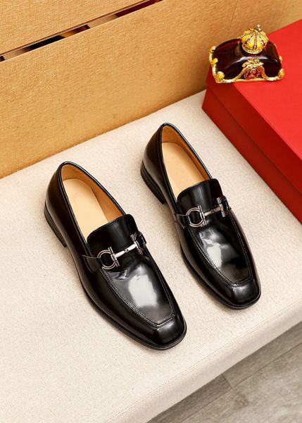 2023 mens designer dress shoes genuine leather handmade wedding business formal shoes male brand casual loafers size 38-45, Black
2023 mens designer dress shoes genuine leather handmade wedding business formal shoes male brand casual loafers size 38-45, Black